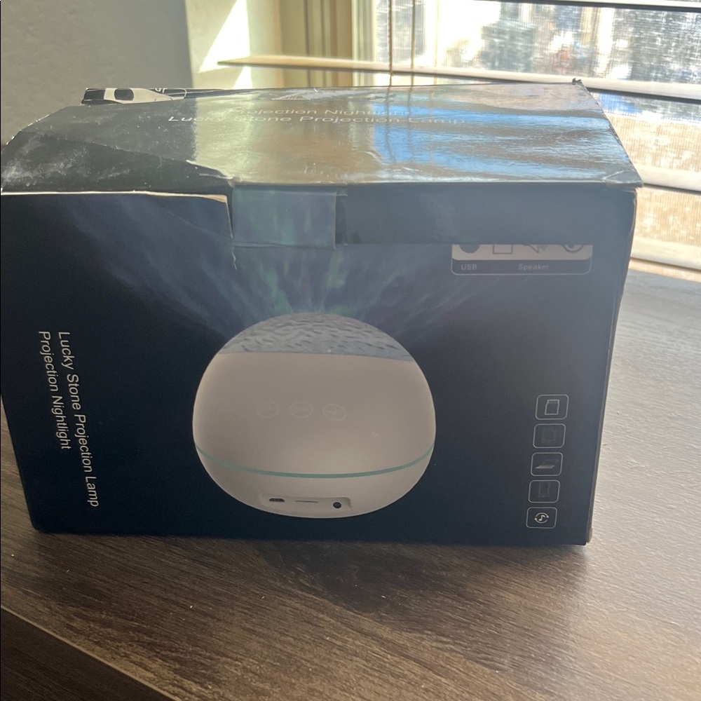 Lucky Brand a Black Projection Nightlight